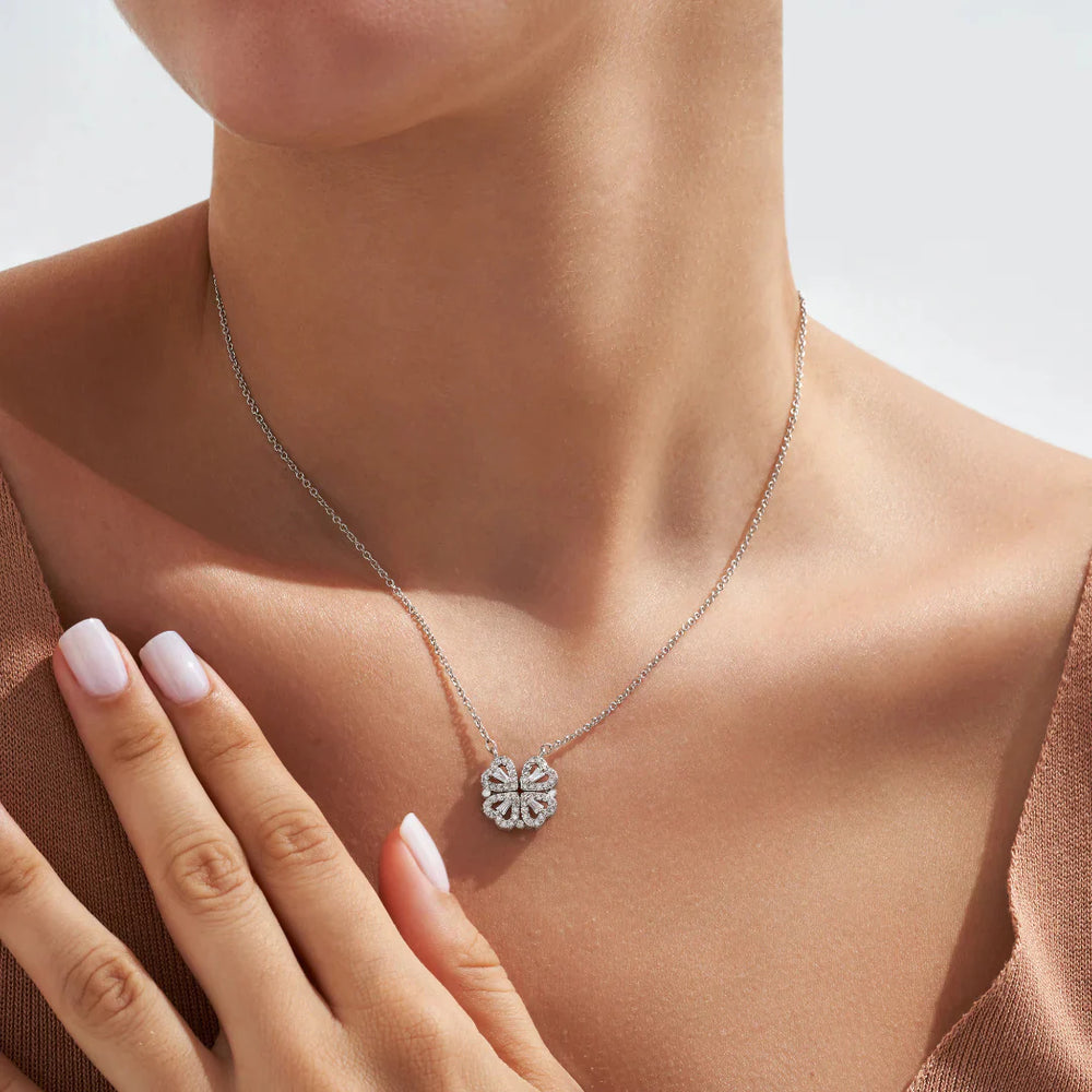 Étoile d’Amour - Zirconia Heart Necklace