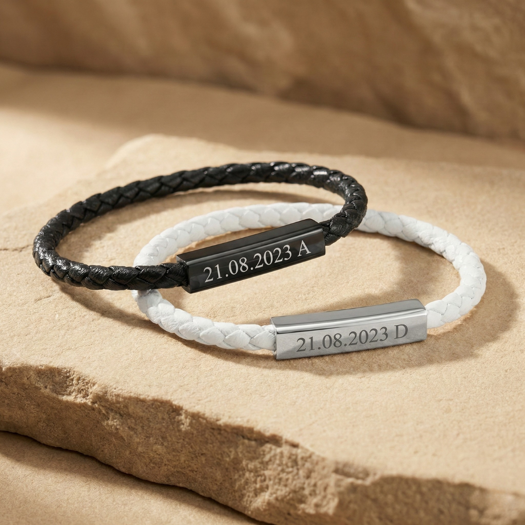 Magnetic couple bracelets with engraving