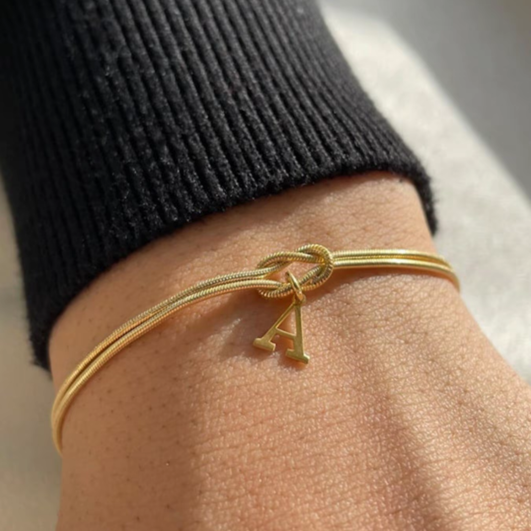 Eternal love knot – partner bracelets
