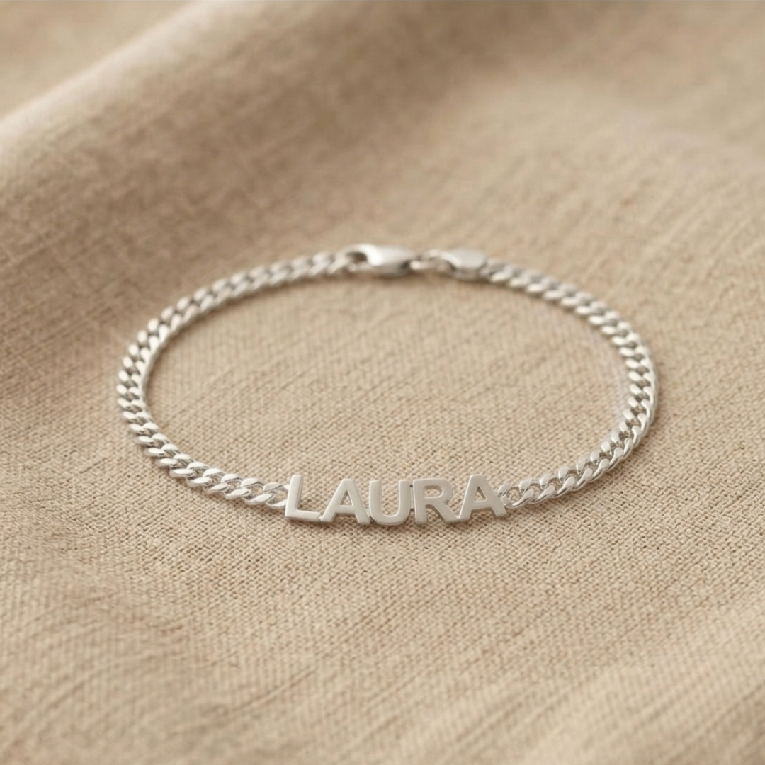 Personalizable name bracelet with Cuban chain