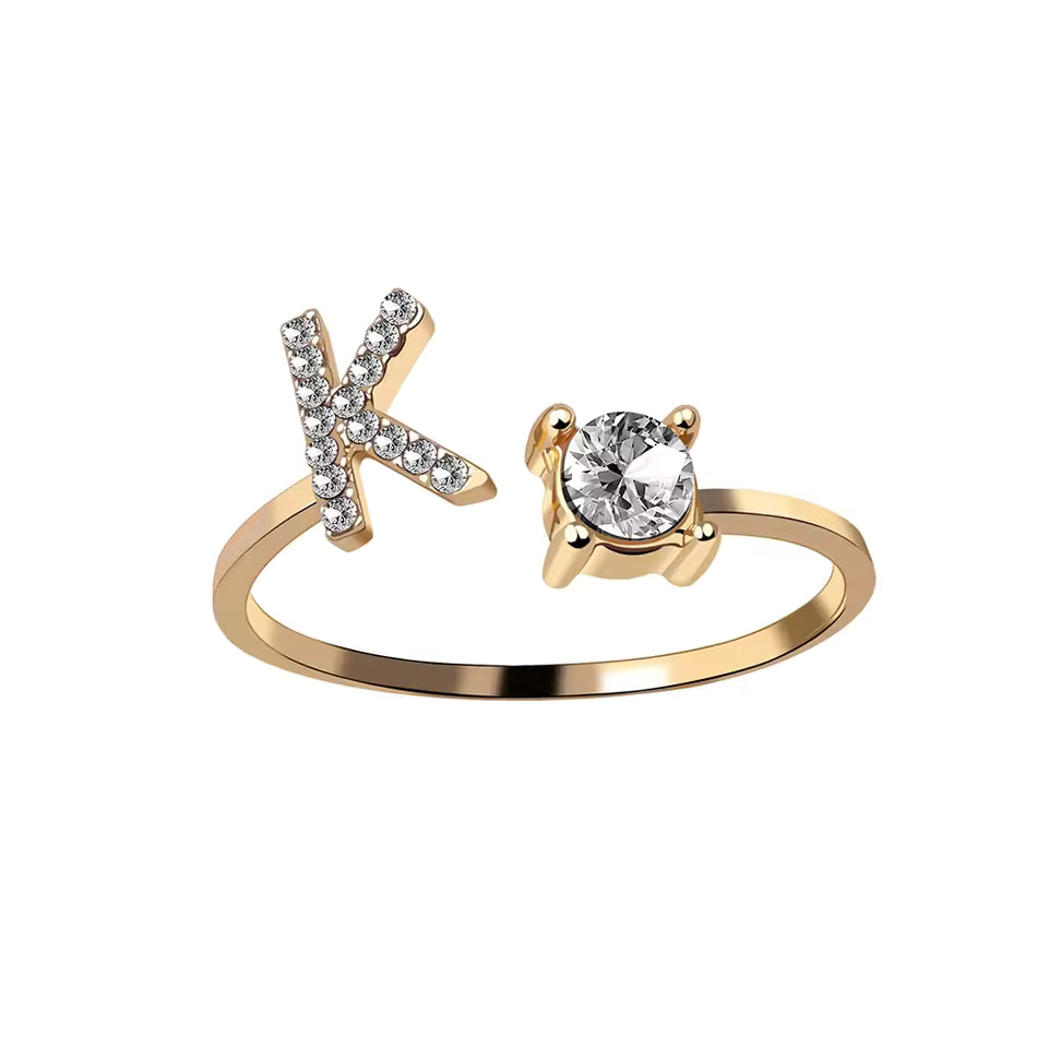 Lovéra – Ring with Initial