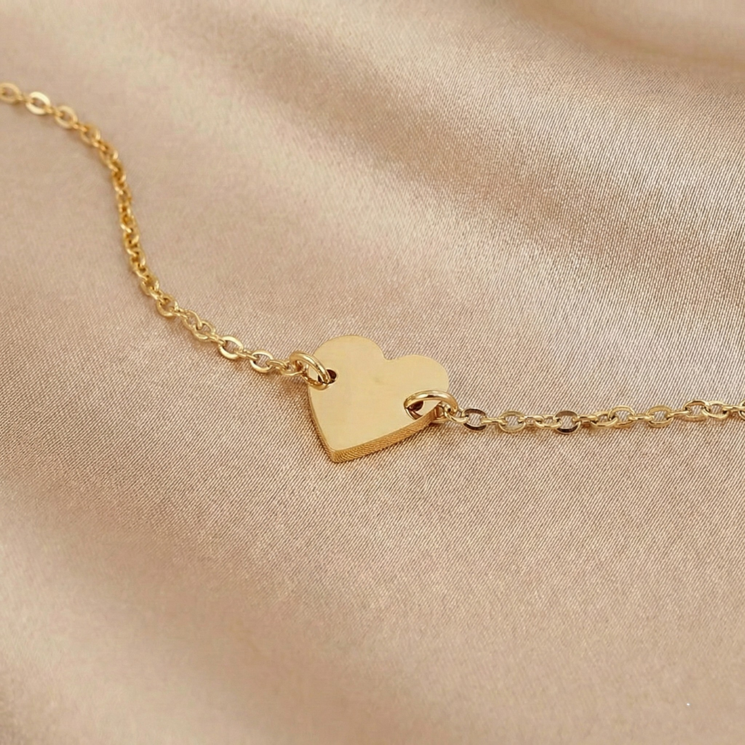 Amora - Heart Bracelet with Initial Engraving