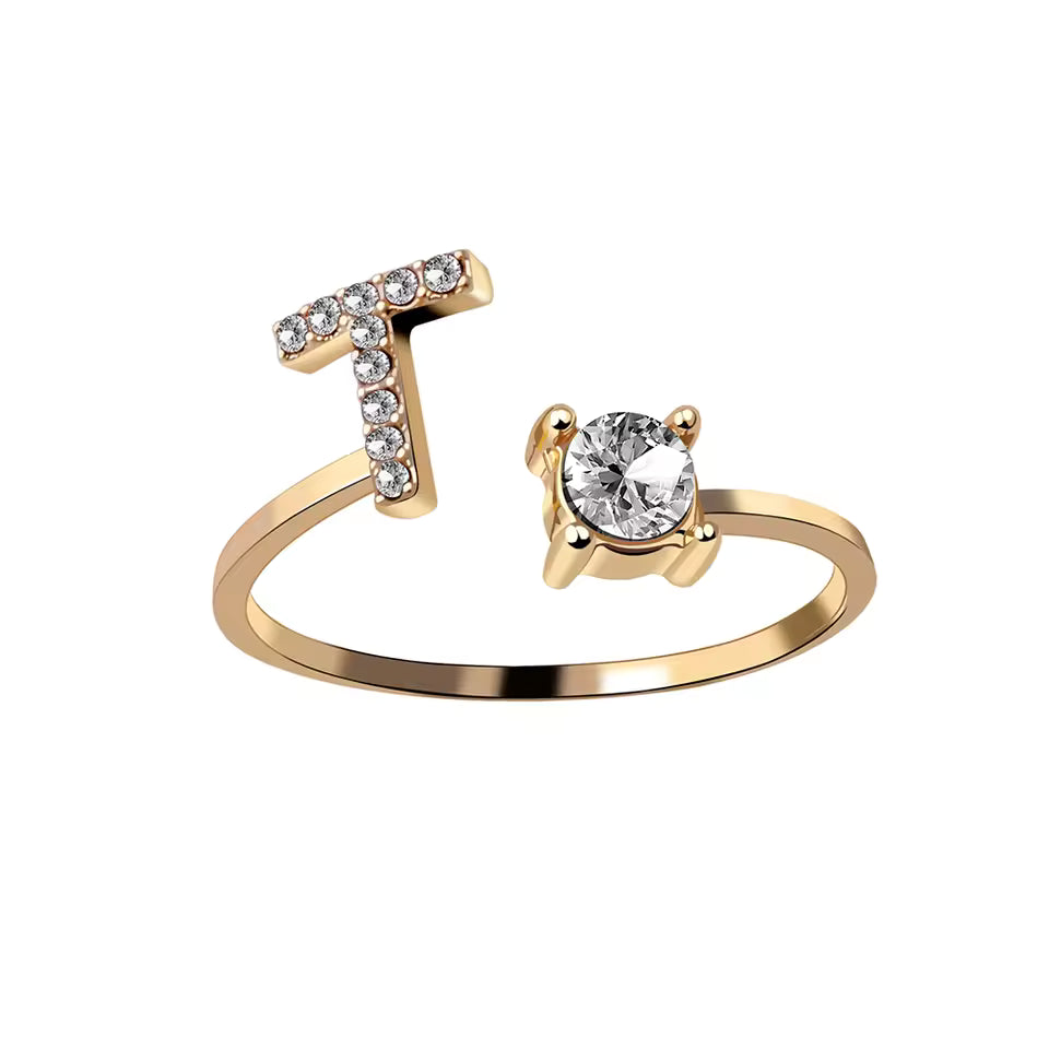 Lovéra – Ring with Initial