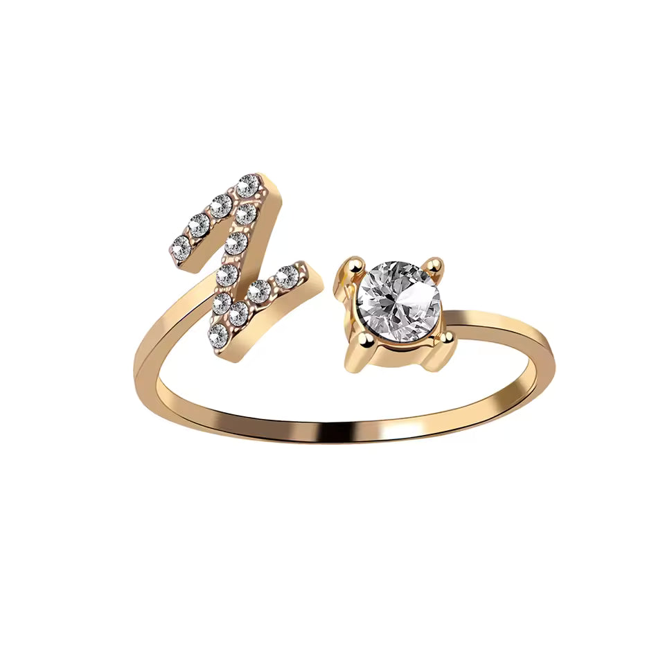 Lovéra – Ring with Initial