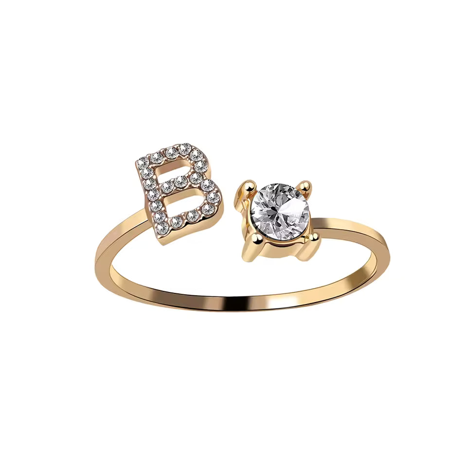 Lovéra – Ring with Initial