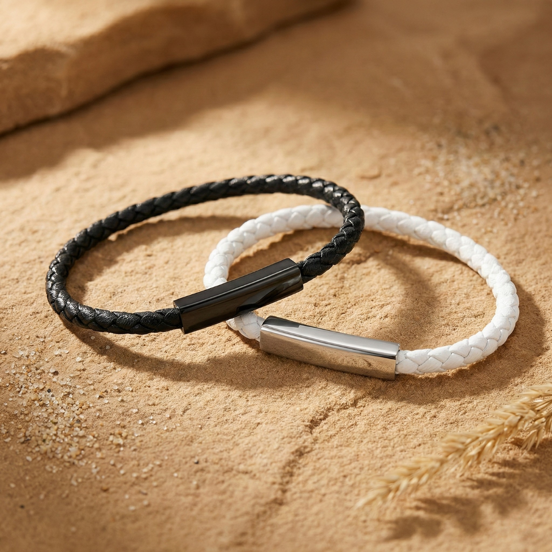 Magnetic couple bracelets with engraving