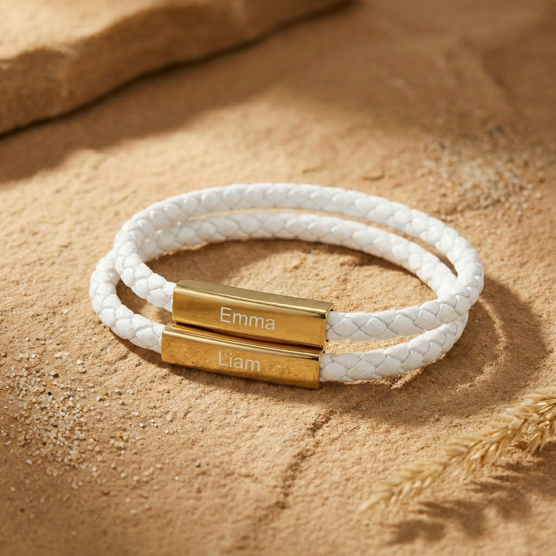 Magnetic couple bracelets with engraving