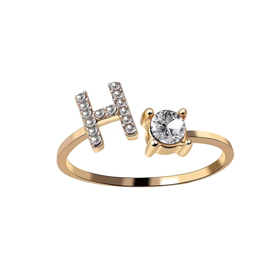 Lovéra – Ring with Initial