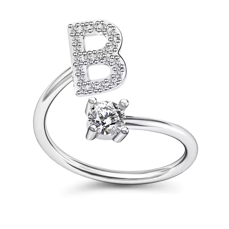 Lovéra – Ring with Initial
