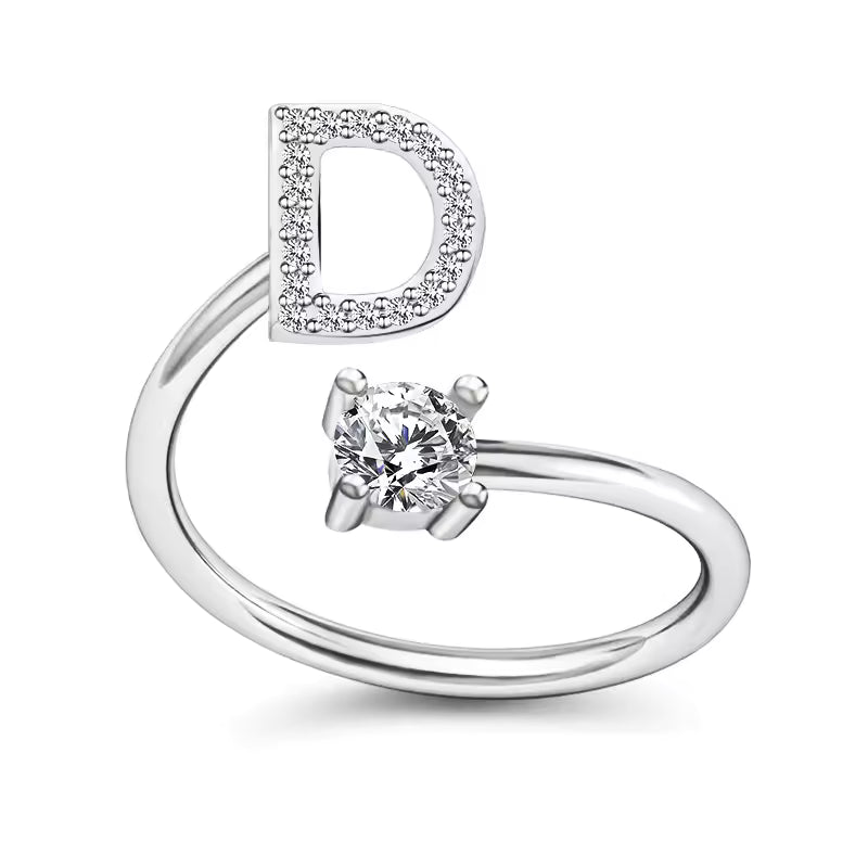 Lovéra – Ring with Initial