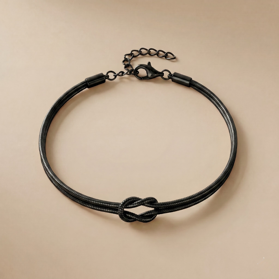 Eternal love knot – partner bracelets