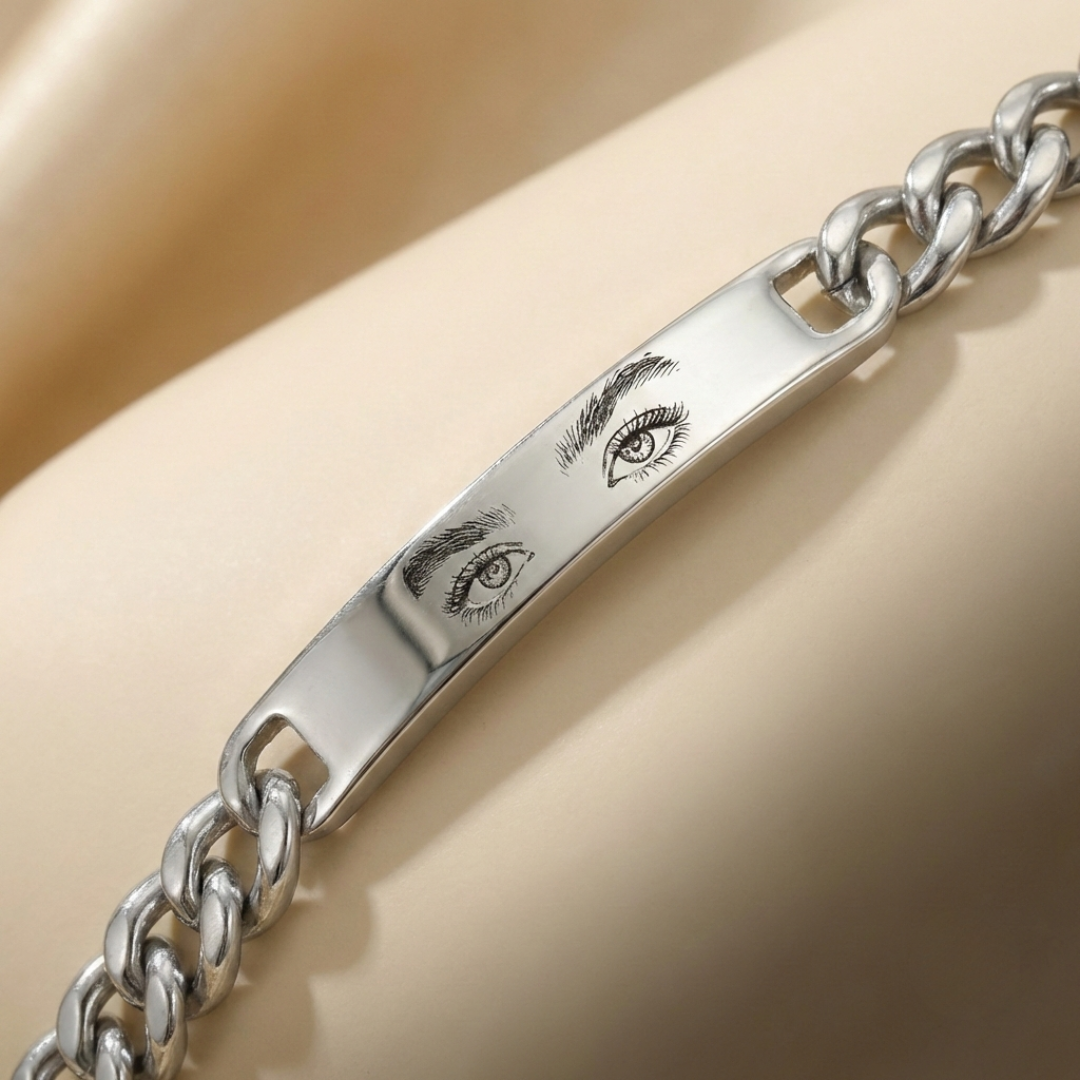 Love Eye - Bracelet with eye engraving