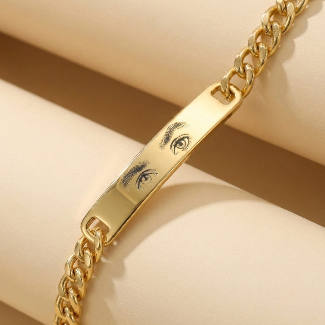 Love Eye - Bracelet with eye engraving