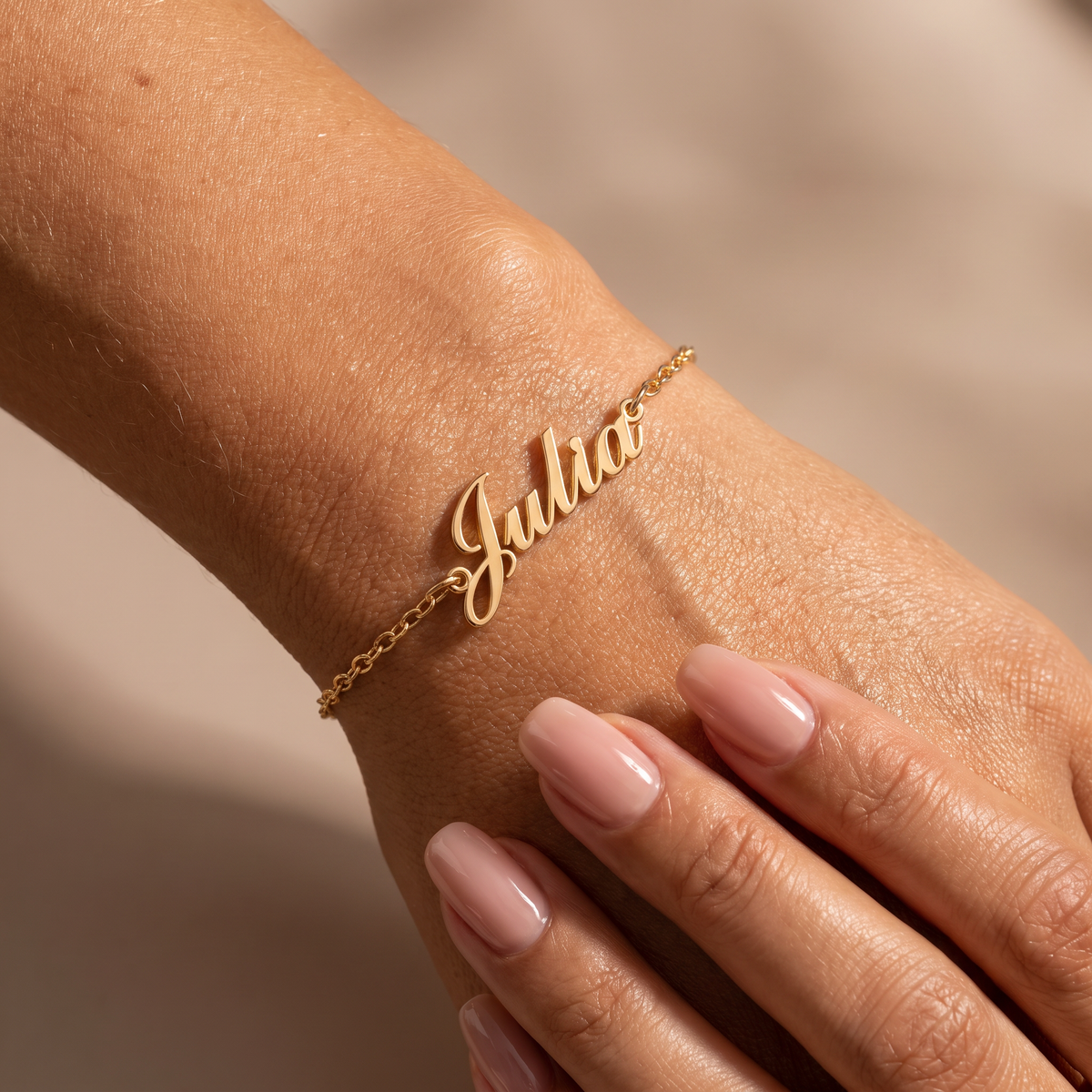 Personalizable name bracelet in 2 different colors