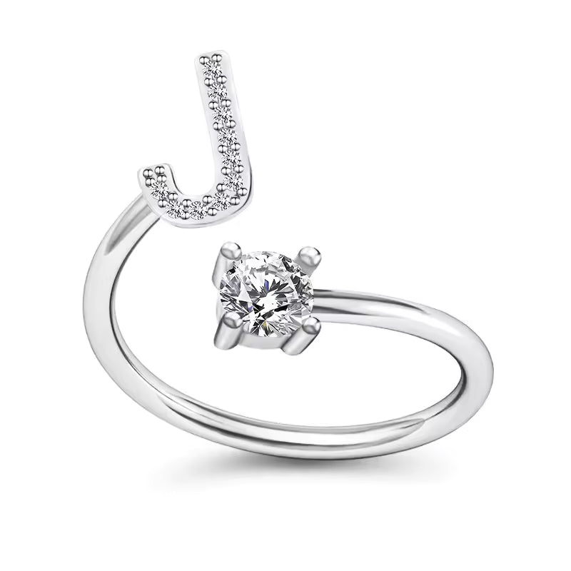 Lovéra – Ring with Initial