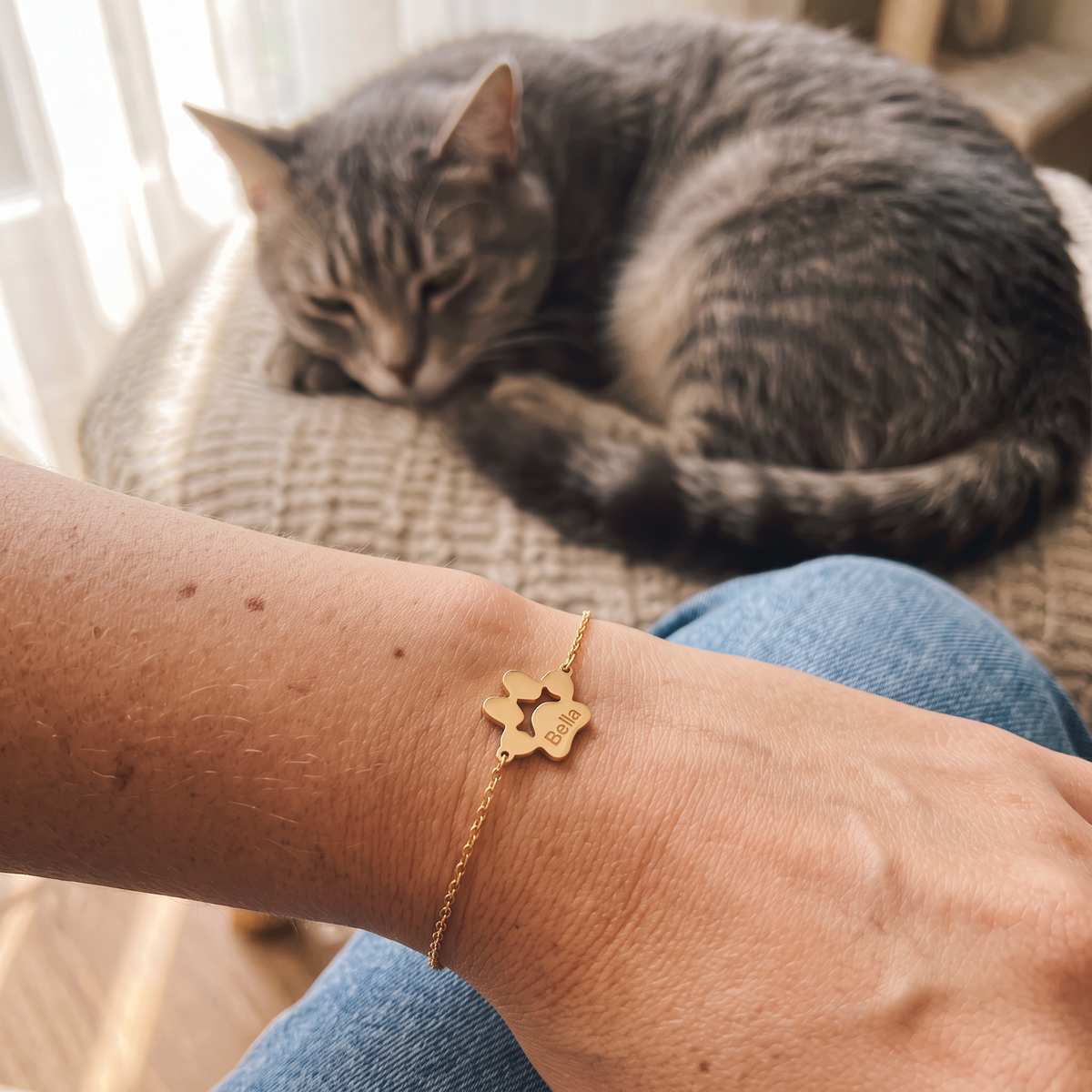 Personalisiertes Pfotenarmband mit Gravur