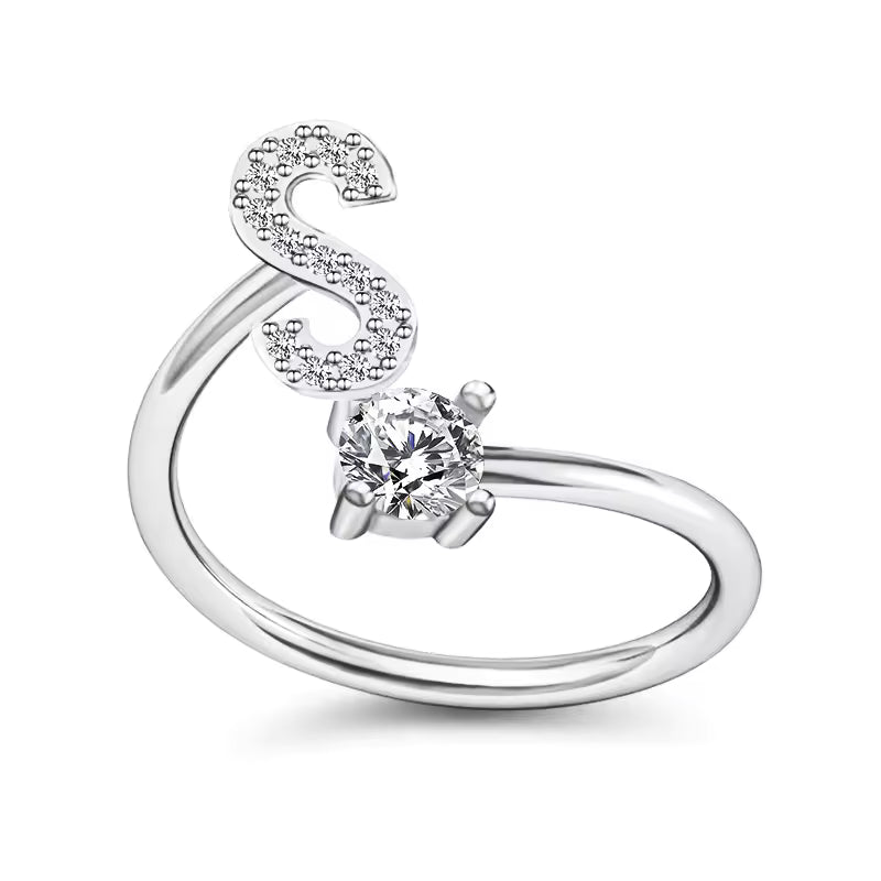Lovéra – Ring with Initial