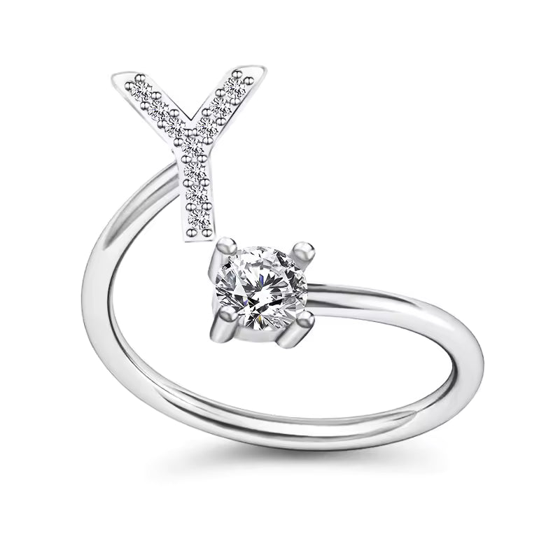 Lovéra – Ring with Initial